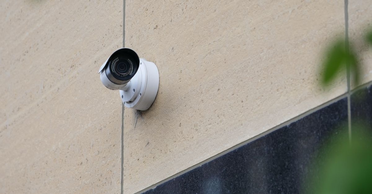Monitoring na osiedlu bez tajemnic: zasady, prawa mieszkańców i dobre praktyki